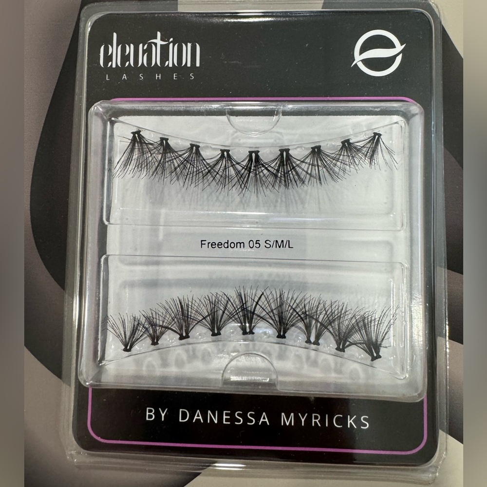 Elevation lashes by Danessa Myricks FREEDOM 05 S/M/L